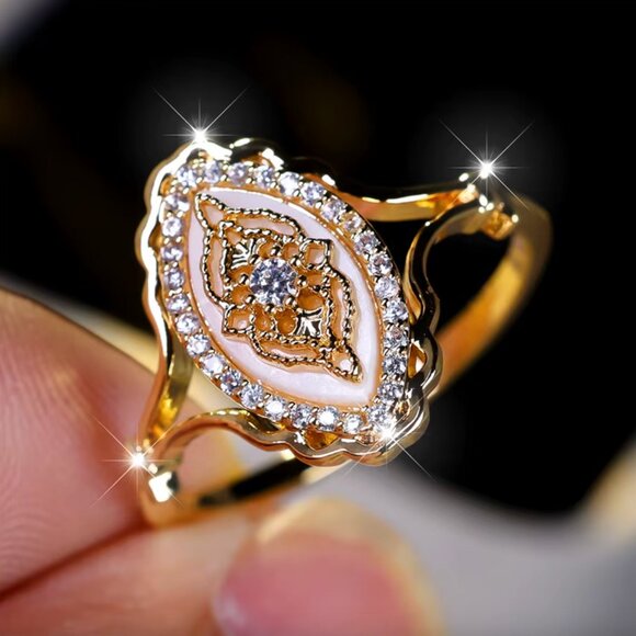 14k Yellow Gold Diamond Ring Band - Picture 2 of 5